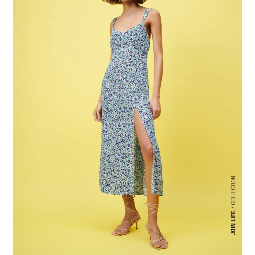Zara floral printed midi dress NWOT size M